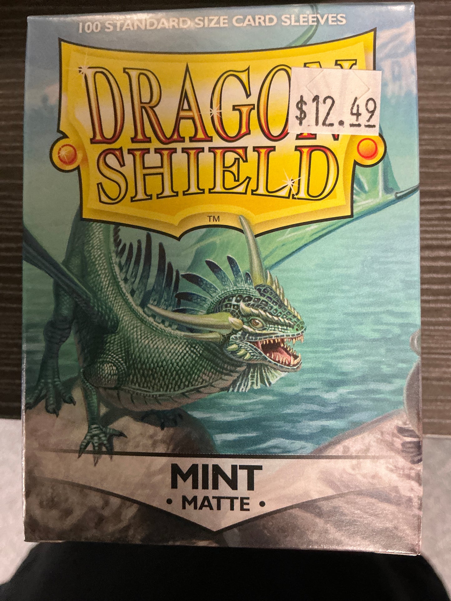 Dragon Shield-Mint