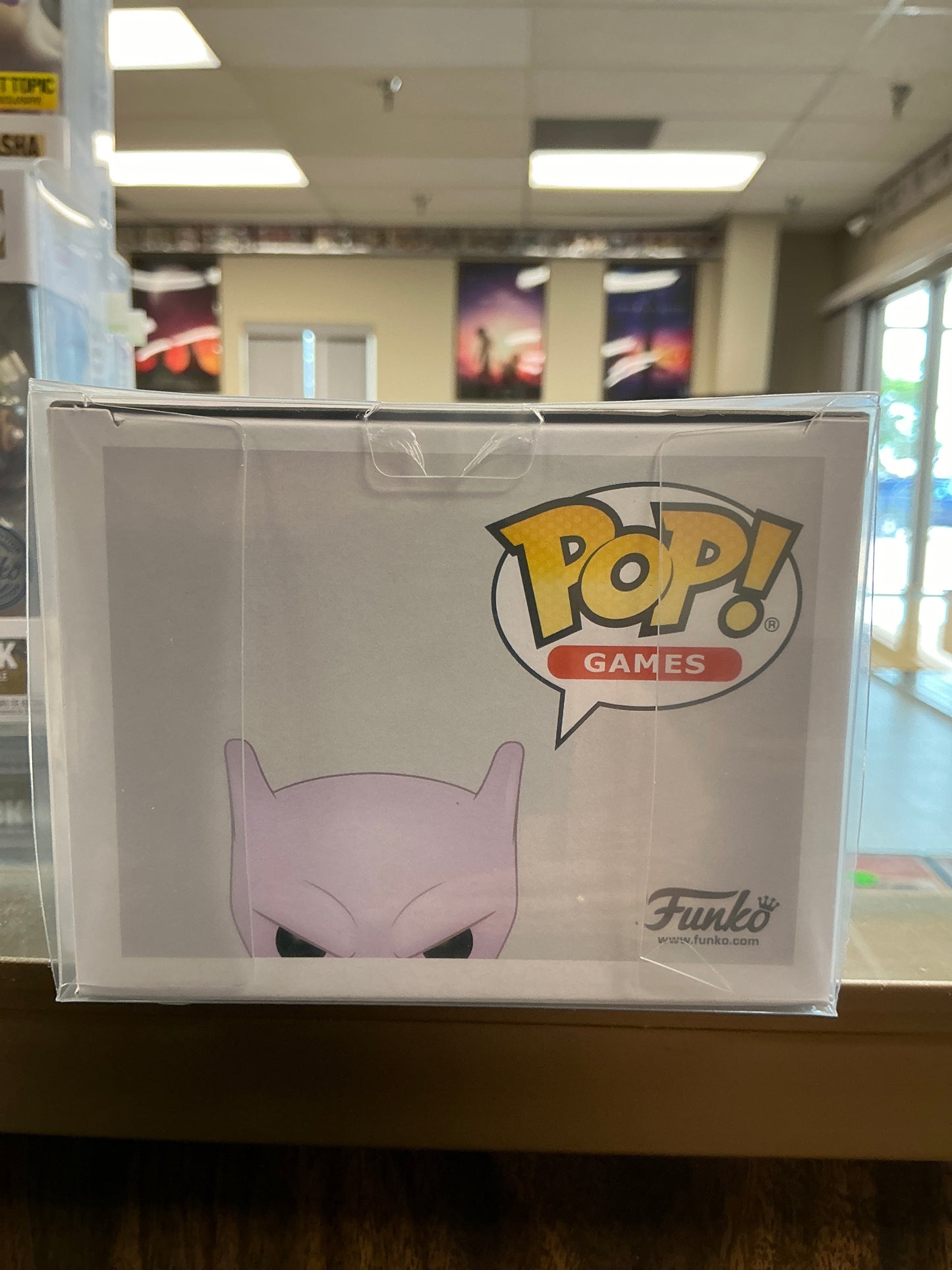 Mewtwo Funko V2