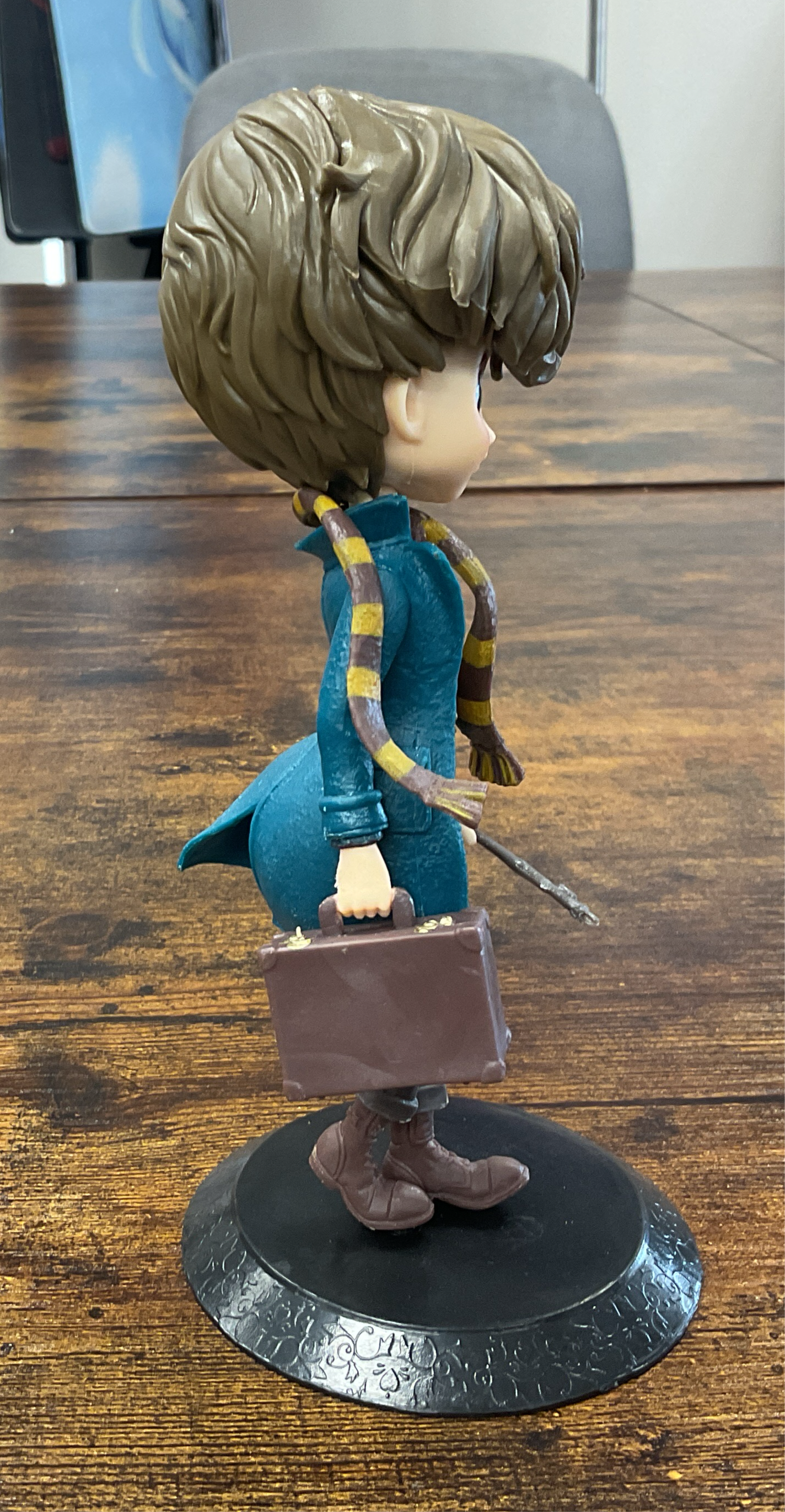 Fantastic Beasts Figure - Newt Scamander v2