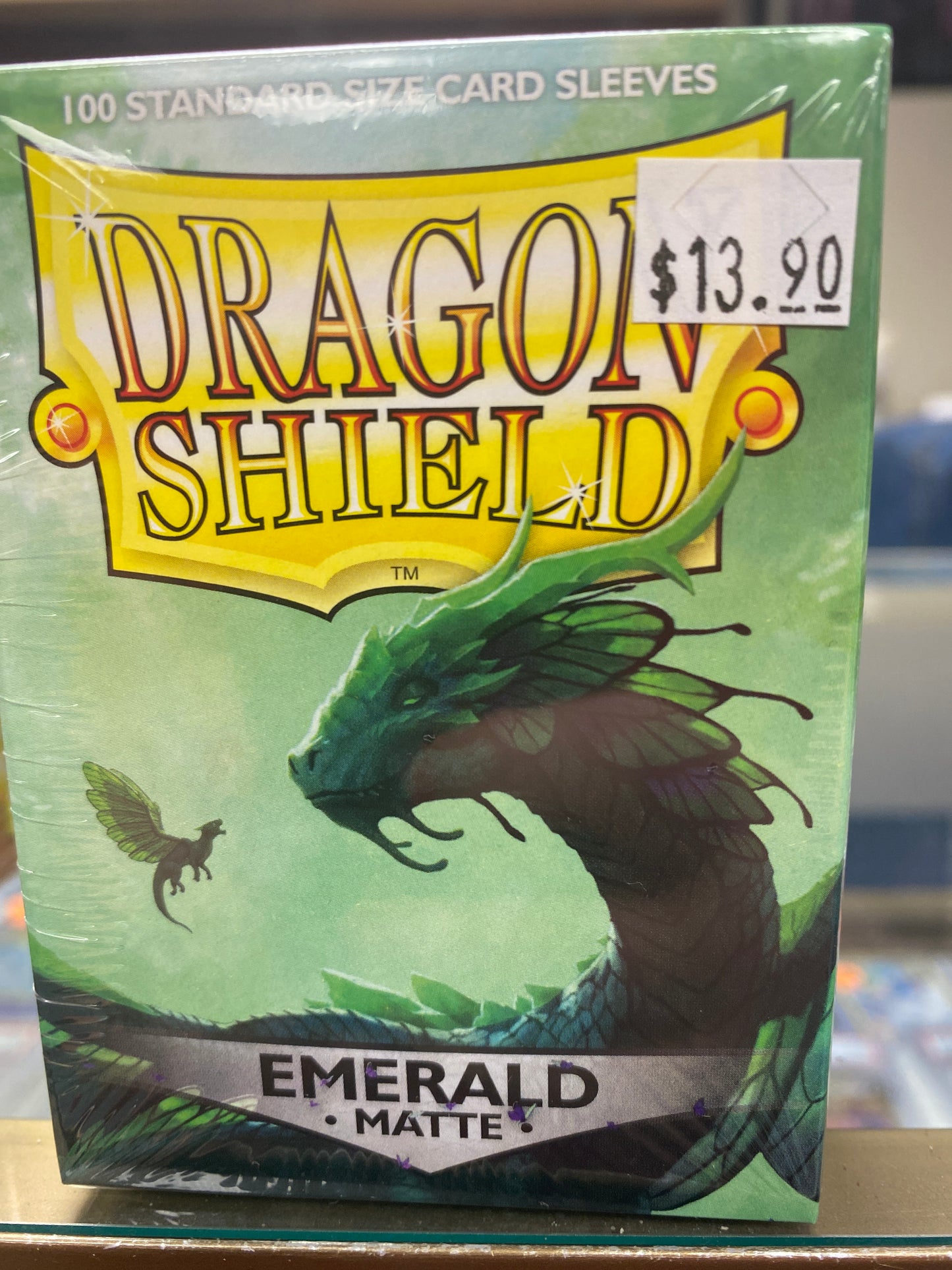 Dragon Shield - Emerald